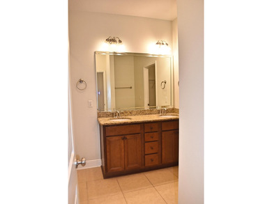 Welcome to an instant income-producing opportunity in the - photo 17