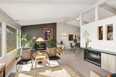 A stunning mid-century home where exceptional design, modern - photo 18