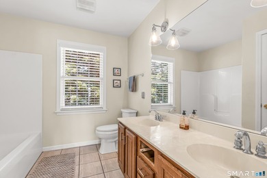 Welcome to this beautifully updated, turn-key Colonial nestled - photo 20