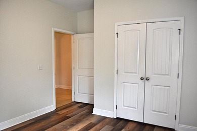 Welcome to an instant income-producing opportunity in the - photo 21