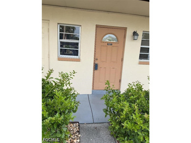 This Gulf Access Condo is located in a beautiful setting - photo 2