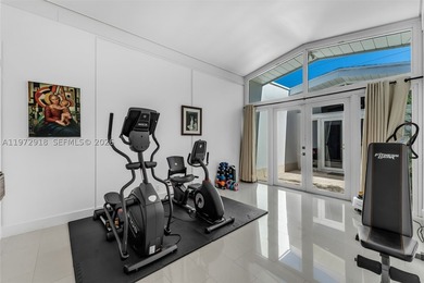 Discover a rare opportunity in Pinecrest with this beautifully - photo 24