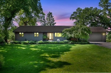 A stunning mid-century home where exceptional design, modern - photo 24