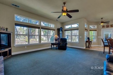 Welcome home to this beautifully crafted 4-bedroom, 3-bath - photo 34