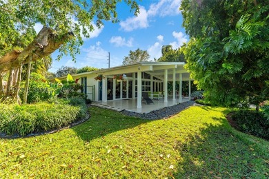 Discover a rare opportunity in Pinecrest with this beautifully - photo 38