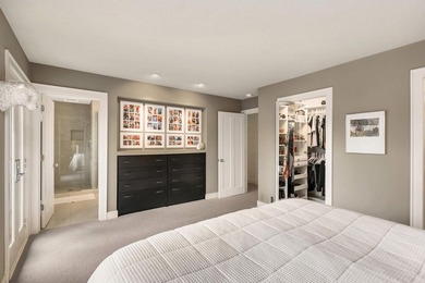 A stunning mid-century home where exceptional design, modern - photo 44