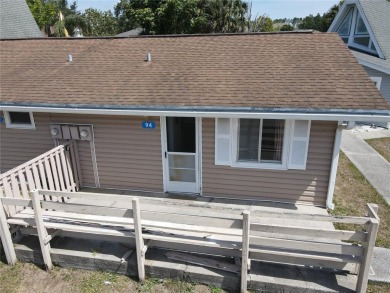 Lake Louisa Condo For Sale in Clermont Florida