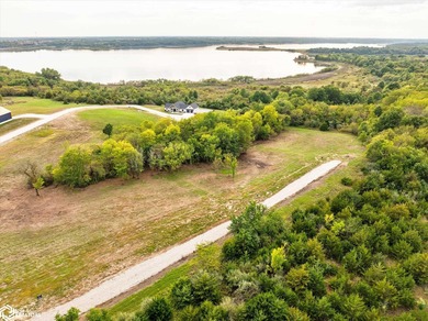 Rathbun Lake Lot For Sale in Melrose Iowa