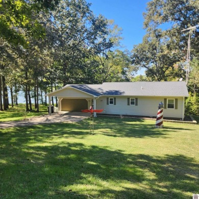 Lake Barkley Home For Sale in Cadiz Kentucky