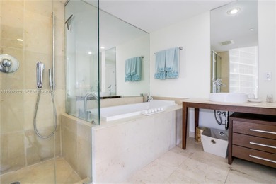 Motivated seller. Exceptional Corner 2BD / 2BA on the 40th floor
