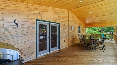 his beautiful home is located on the Cisco Chain, which features - photo 19