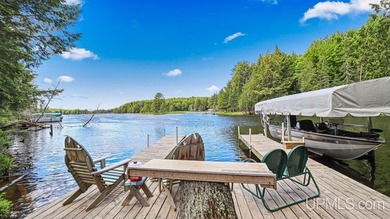 his beautiful home is located on the Cisco Chain, which features - photo 21
