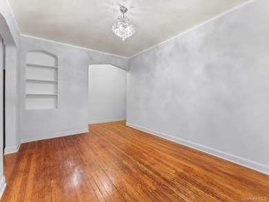 Welcome to this spacious Bensonhurst cooperative offering - photo 3