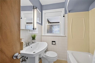 Welcome to 159 Whitman Road! This move-in ready 3-bedroom - photo 25