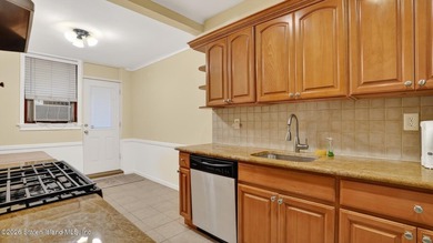 ****OPEN HOUSE SATURDAY 6/06 12:00-2:00****Prime Bensonhurst - photo 26
