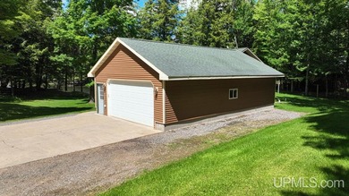 his beautiful home is located on the Cisco Chain, which features - photo 28