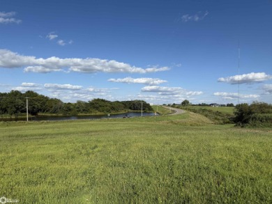 Rathbun Lake Acreage For Sale in Melrose Iowa