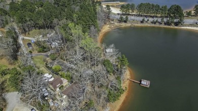 Welcome to your retro lakefront retreat on beautiful Lake - photo 46