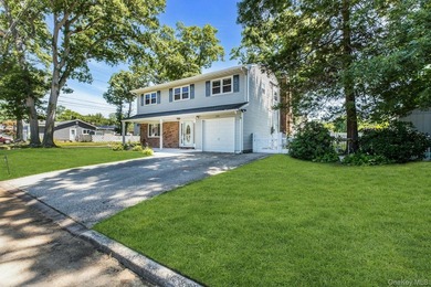 Nestled on a well-maintained property in a desirable West - photo 3