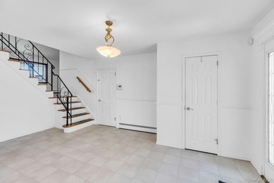 Nestled on a well-maintained property in a desirable West - photo 5