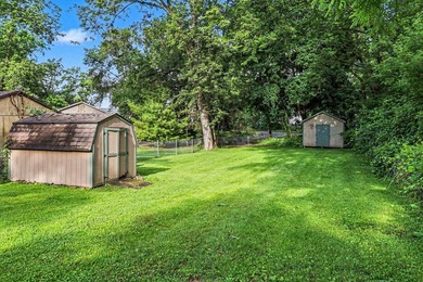 **ALL OFFERS DUE TUESDAY 6/16 AT 9AM**Welcome home to this - photo 5