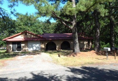 Lake Home For Sale in Wagoner, Oklahoma