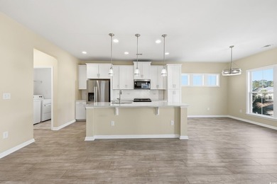 Coastal-Chic Split-Level in Sought-After Prince Creek - Primary - photo 9