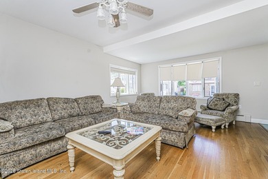 Welcome to 101 Mountainview Avenue! This beautifully maintained - photo 14