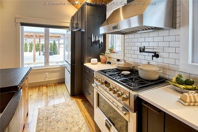 This exceptional 22-acre property blends luxury, craftsmanship - photo 15