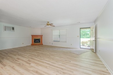 Charming 3 bedrooms, 2 bath home on 1 acre corner lot near - photo 5
