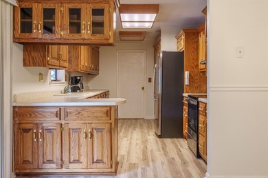 Charming 3 bedrooms, 2 bath home on 1 acre corner lot near - photo 7