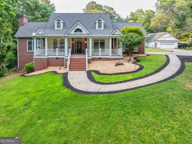 (private lake, pond, creek) Home For Sale in Dacula Georgia