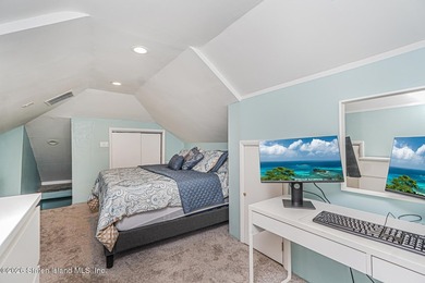 Welcome to 101 Mountainview Avenue! This beautifully maintained - photo 30