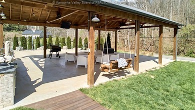 This exceptional 22-acre property blends luxury, craftsmanship - photo 44