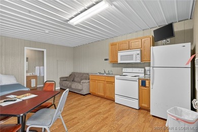 Welcome to Bucksaw Resort & Marina-one of only five marinas on - photo 49