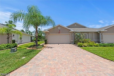 Welcome home to this beautifully upgraded villa in Magnolia - photo 2
