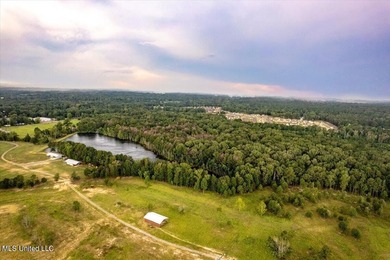 Location, Location Location! This property is centrally located - photo 2