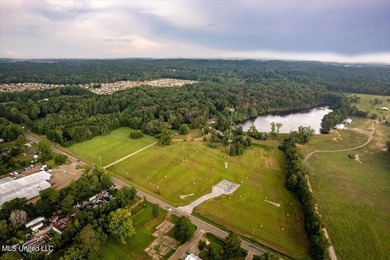 Location, Location Location! This property is centrally located - photo 3