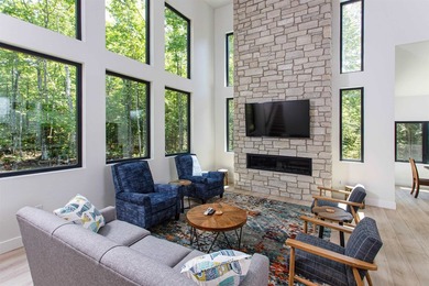 Welcome to your Door County retreat! This thoughtfully designed - photo 4
