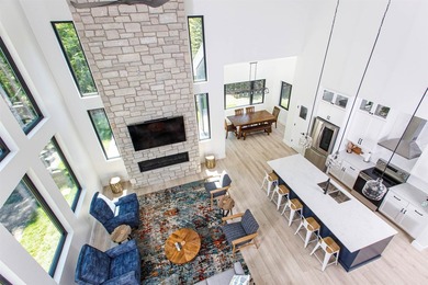 Welcome to your Door County retreat! This thoughtfully designed - photo 8