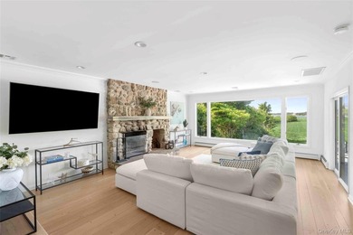 Nestled along the waterfront in East Quogue, 50 Sunset Avenue - photo 13