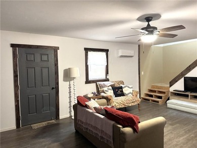 Great opportunity to buy a property near the main lake that is - photo 4