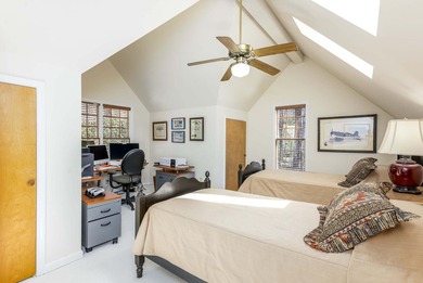 Tucked within the natural beauty of Lake Toxaway Estates, this - photo 16