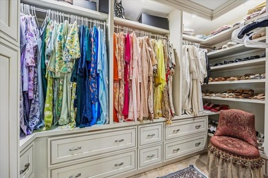PRICE REDUCED! Welcome to Alaqua Drive, Luxurious Upgraded - photo 24
