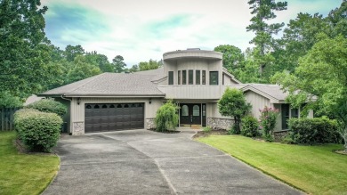 Welcome to your stunning contemporary dream home nestled in the - Lake Home For Sale in Heber Springs, Arkansas