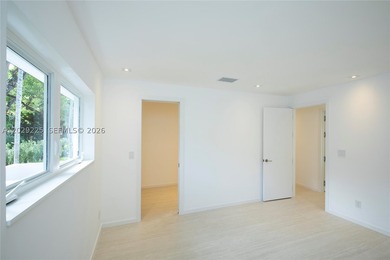 Discover this captivating residence at 145 S Prospect Dr, Miami - photo 9