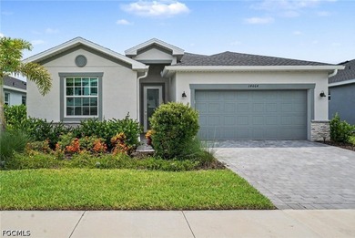 Welcome to your move in ready better than new construction Home! - photo 1