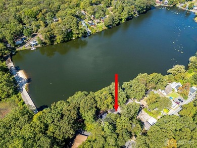 A beautiful Lake Front Property on Gordon Lake. This home offers - photo 5