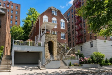 Welcome to 2854 Kingsbridge Terrace, an exceptional opportunity - photo 1