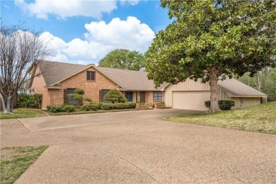 Lake Waco Home For Sale in Waco Texas
